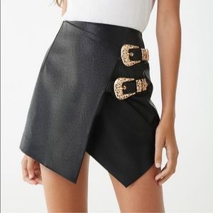 Black Asymmetrical Faux leather buckle skirt Forever 21 size M